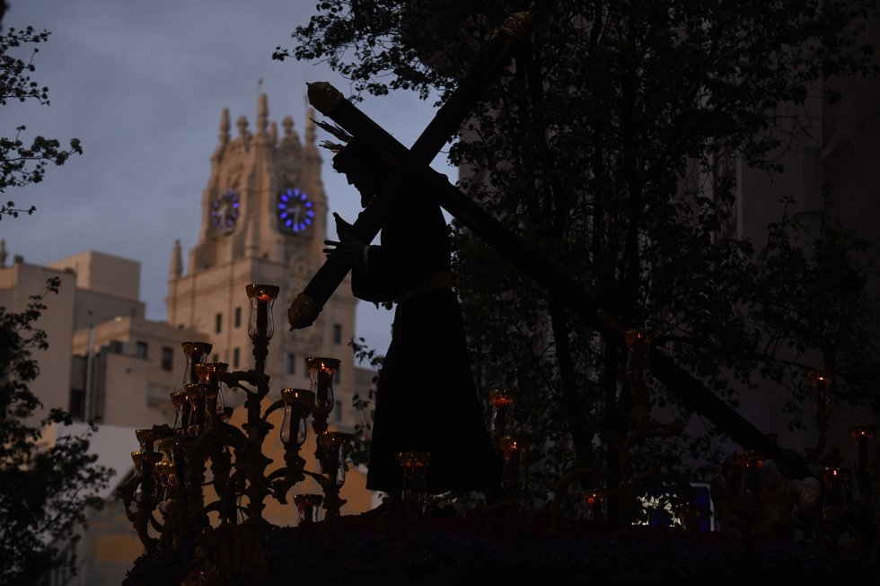 Paso de Nuestro Padre Jesús de la Salud durante la procesión de Semana Santa, Los Gitanos, que recorre  las calles del centro, de Semana Santa, a 5 de abril de 2023