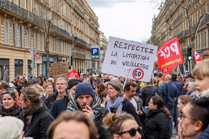 Protesta contra la reforma de las pensiones en Marsella.