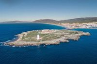 El litoral de la provincia de Cádiz continuará este viernes bajo aviso amarillo por oleaje