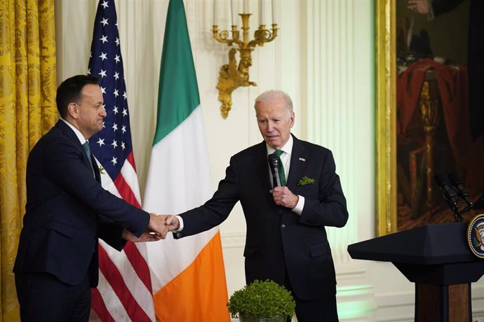 El primer ministro irlandés, Leo Varadkar, y el presidente de Estados Unidos, Joe Biden 