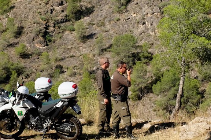 Agentes medioambientales en el dispositivo organizado el pasado año con motivo del Domingo de Resurrección y Lunes de Pascua.