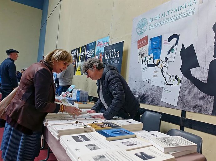 Euskaltzaindia participa en el Congreso de Escritores de Sara