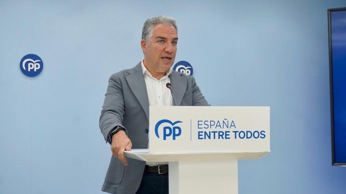 El coordinador general del PP, Elías Bendodo, en Málaga.