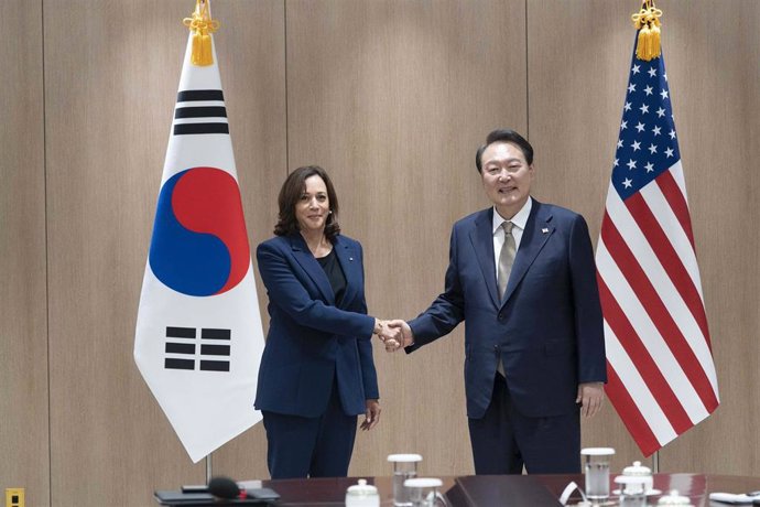 Archivo - La vicepresidenta de EEUU, Kamala Harris, visita Corea del Sur