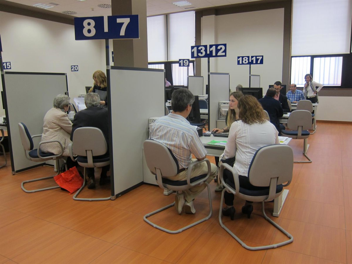 Los gestores administrativos piden revisar los borradores de renta, ya