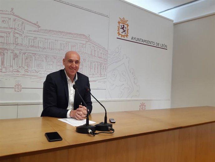 El alcalde de León, José Antonio Diez, realiza balance de la Semana Santa de 2023