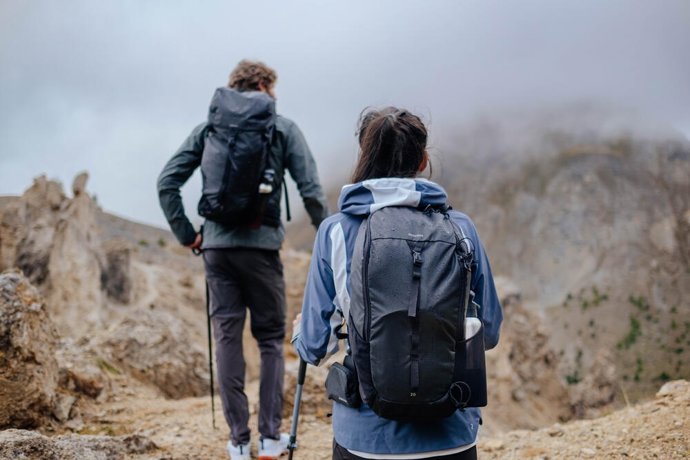 Ecodiseño, innovación, accesibilidad y reparabilidad, señas de la colección de primavera-verano de 2023 de Quechua y Forclaz.