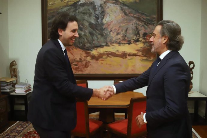Visita de Vlado Mirosevic, presidente de la Cámara de Diputados y Diputadas de Chile a la Cámara canaria el pasado mes de enero