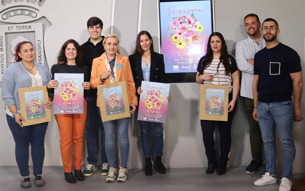 Presentación de la Muestra de la Primavera en el Ayuntamiento de Huelva.