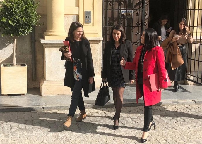 El Ayuntamiento de Orihuela (Alicante) ha interpuesto un recurso contencioso-administrativo contra el recorte del trasvase Tajo-Segura.