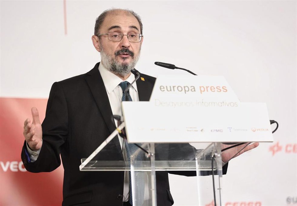 Archivo - El presidente del Gobierno de Aragón, Francisco Javier Lambán, interviene en un desayuno informativo de Europa Press, en el Hotel Rosewood Villa Magna, a 19 de abril de 2022, en Madrid (España).