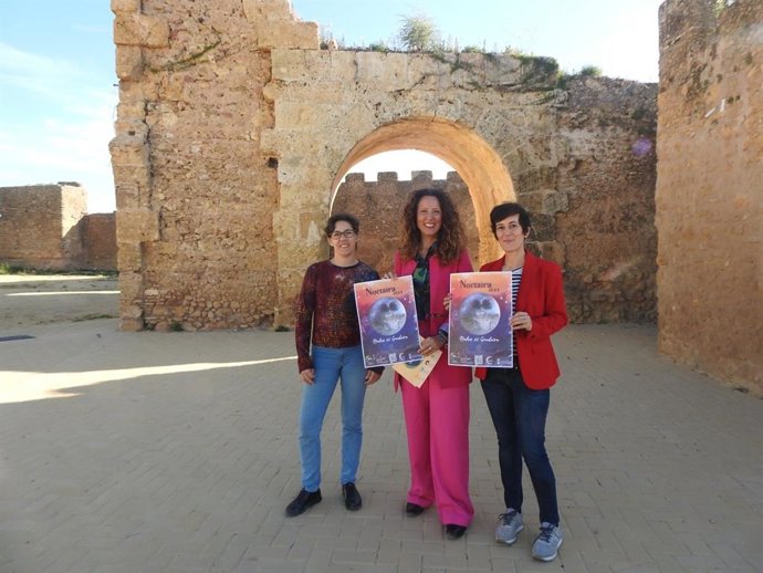 La delegada de Turismo del Ayuntamiento de Alcalá de Guadaíra, Rosa Carro, ha presentado el ciclo que cumple este año su séptima edición.