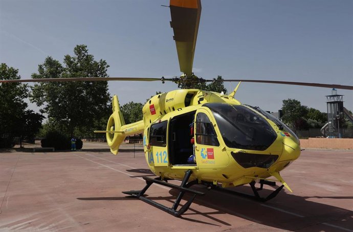 Archivo - Imagen de archivo de un helicóptero de SUMMA 112