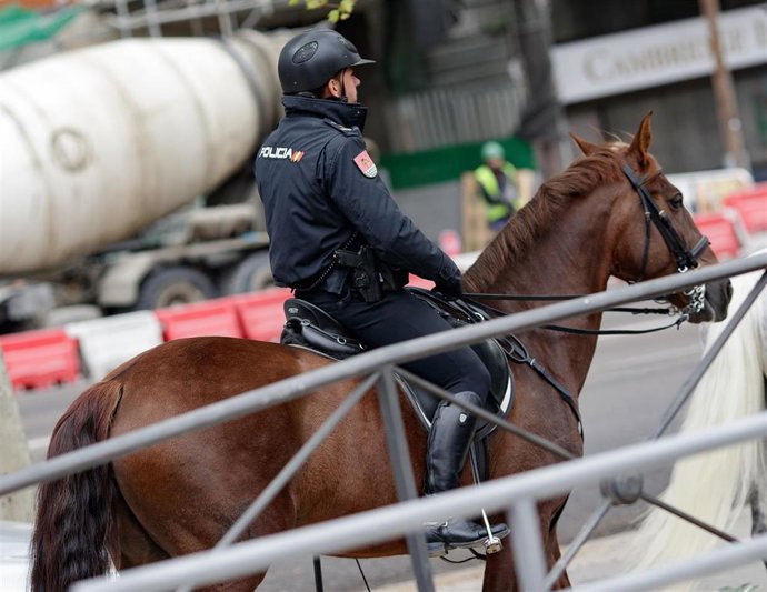 Archivo - Recursos de Policía Nacional, agente, agentes, policía, policías, caballería de la Policía Nacional, policía a caballo, policías a caballo