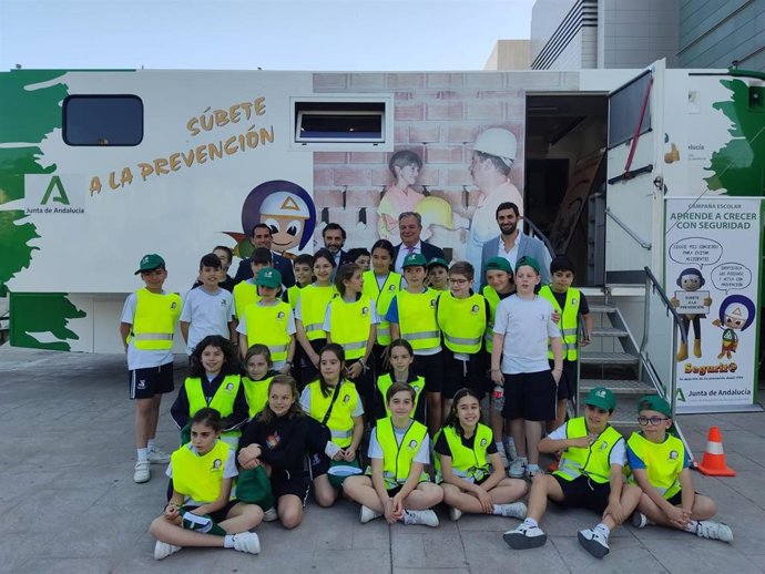 Participantes en una de las actividades de la campaña.