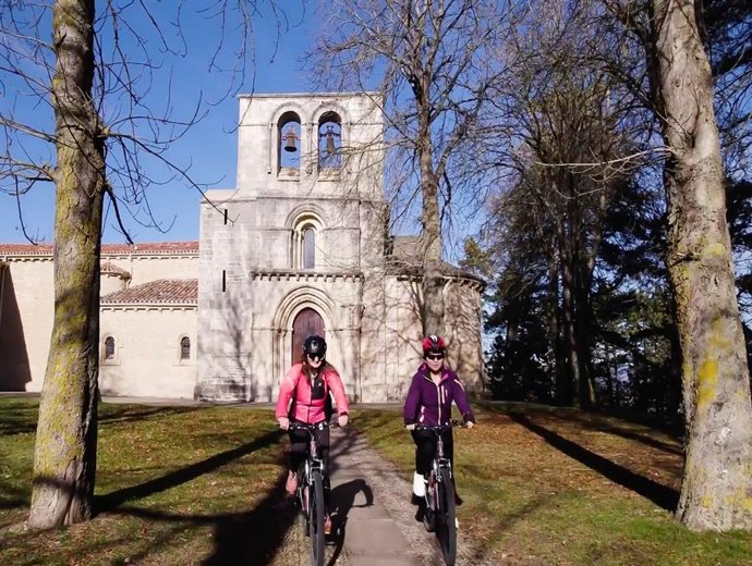 Paradores incorpora el cicloturismo dentro de las experiencias personalizadas para sus clientes
