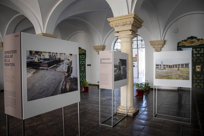 Parte de la muestra 'Tierra', de la fotógrafa Espe Pons.