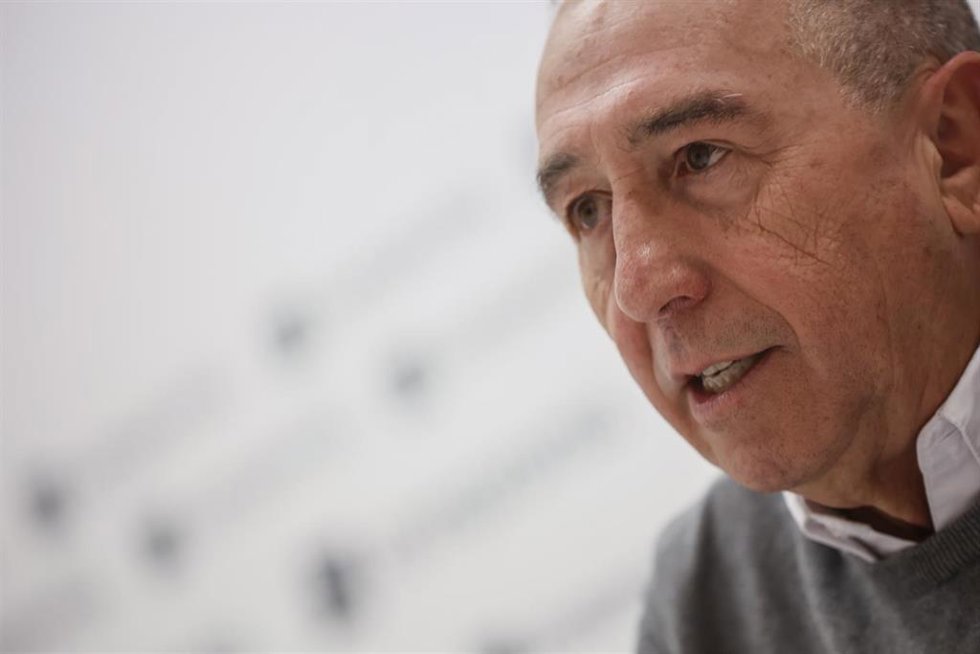 Archivo - El candidato a la presidencia de la Generalitat por Compromís y diputado en las Cortes, Joan Baldoví, durante una entrevista para Europa Press