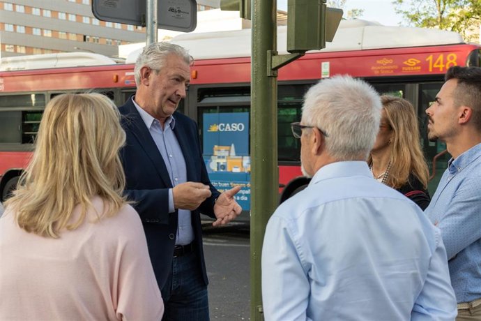 Ciudadanos (Cs)  Aumesquet (Cs) Culpa Al Psoe De Falta De Palabra Por Seguir Sin Ampliar La Línea Exprés De Sevilla Este A Los Domingos Y Festivos