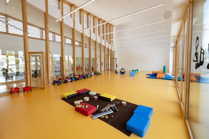 Abre sus puertas la Escuela Infantil Municipal de Parque Venecia con sus 63 plazas completas