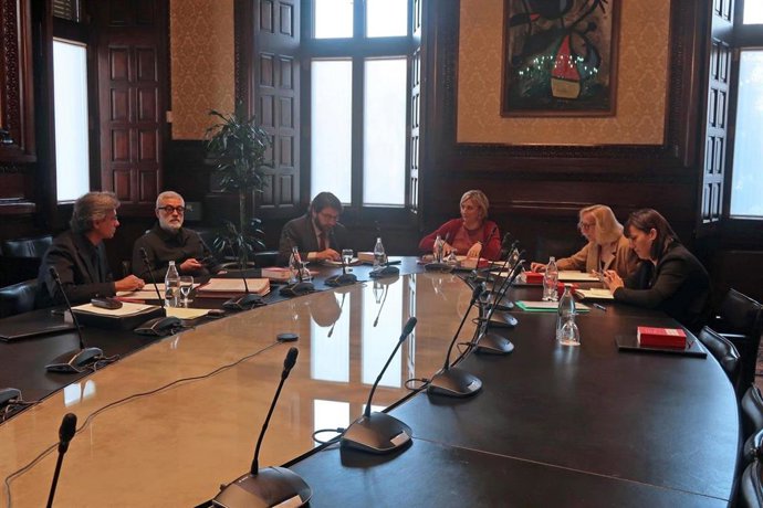 Reunión de la Mesa del Parlament, a 11 de abril del 2023.
