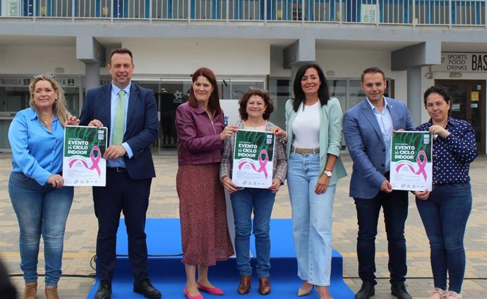 Presentación ciclo indoor 'Pedaladas Solidarias'