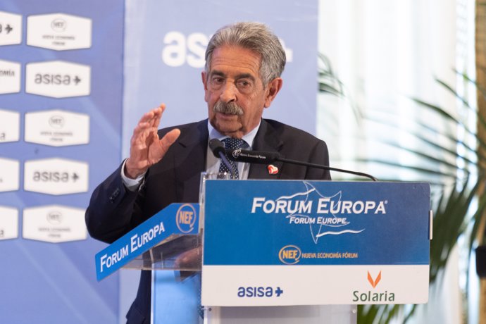 El presidente de Cantabria, Miguel Ángel Revilla, interviene en Fórum Europa de Nueva Economía