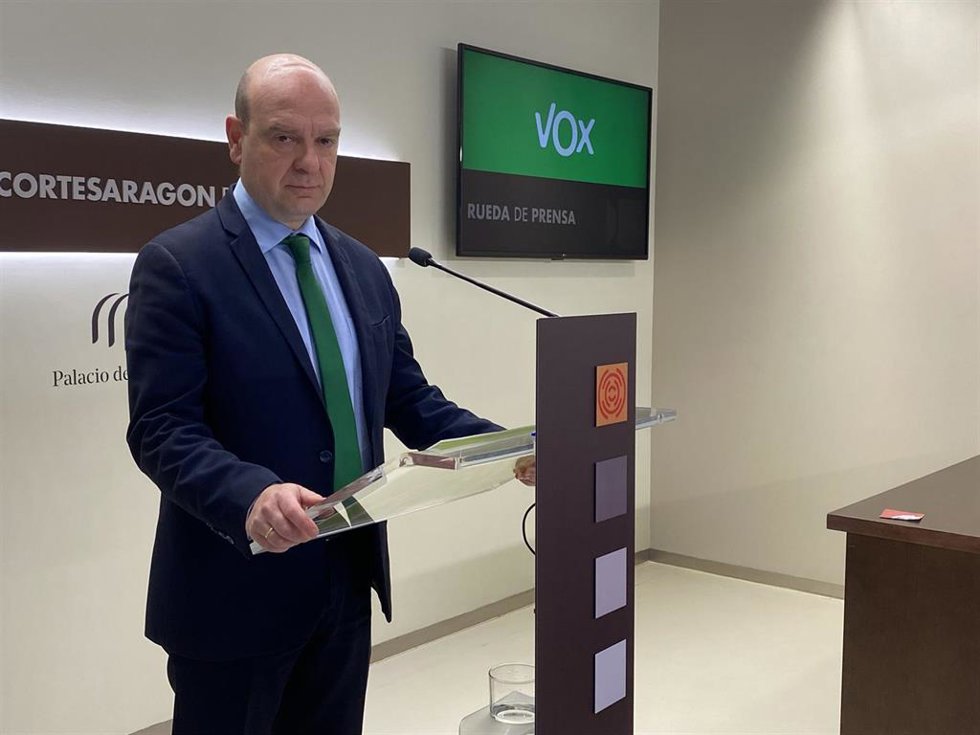 El portavoz de VOX en las Cortes de Aragón, Santiago Morón.