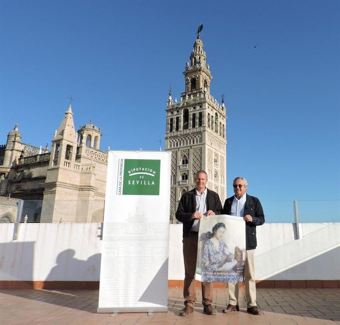 El alcalde de La Puebla de los Infantes presenta el IV Encuentro Letras Celestes en la Casa de la Provincia.