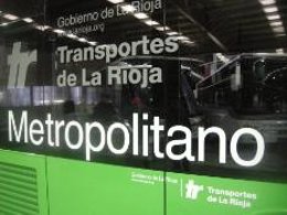 Archivo - El Autobús Metropolitano ofrecerá servicio nocturno esta Noche Vieja (desde la 1:00, el primero, y hasta las 6:30 el último). En Año Nuevo no funcionará