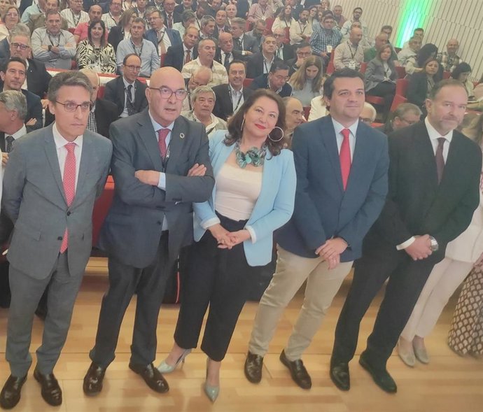 (Desde Izda.) Miranda, Leal, Crespo, Bellido Y García-Palacios, En La Inauguración Del Congreso.