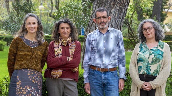 Joo Forjaz, María Romay Barja, Roberto Pastor Barriuso y Carmen Rodríguez Blázquez, investigadores del Centro Nacional de Epidemiología del ISCIII