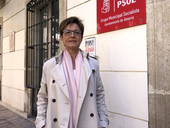 La portavoz del PSOE en el Ayuntamiento de Almería, Adriana Valverde.