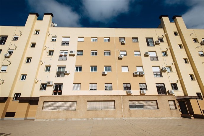 Archivo - Imagen de recurso de un edificio residencial.