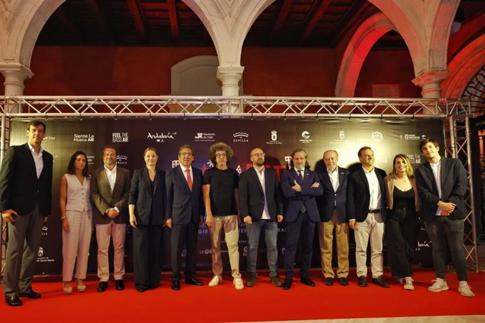 Presentación en la Fundación Cajasol del cartel de conciertos del IV Cabaret Festival de Mairena del Aljarafe.