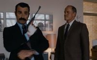 Woody Harrelson y Justin Theroux buscan al topo del Watergate en el tráiler de Los fontaneros de la Casa Blanca