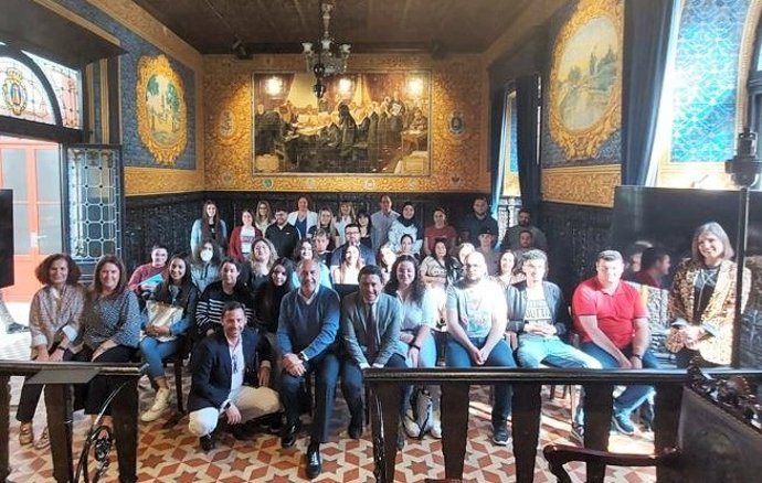 Un total de 30 desempleados trabajarán y se formarán durante un año en el Ayuntamiento de Algeciras
