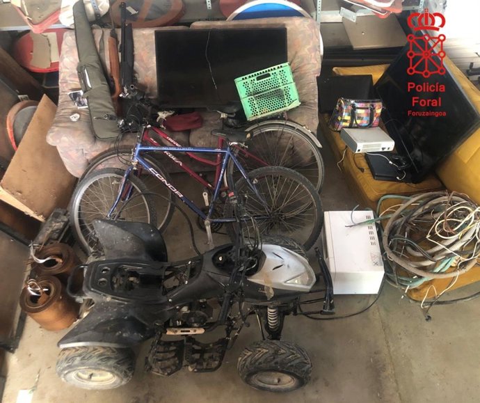 Imagen general de todo el material recuperado