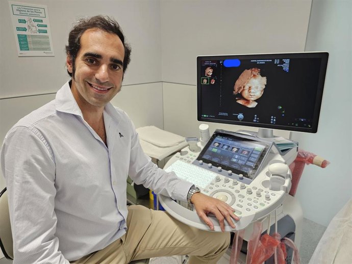Dr. Rodrigo Orozco, jefe de Obstetricia-Ginecología Quirónsalud Málaga