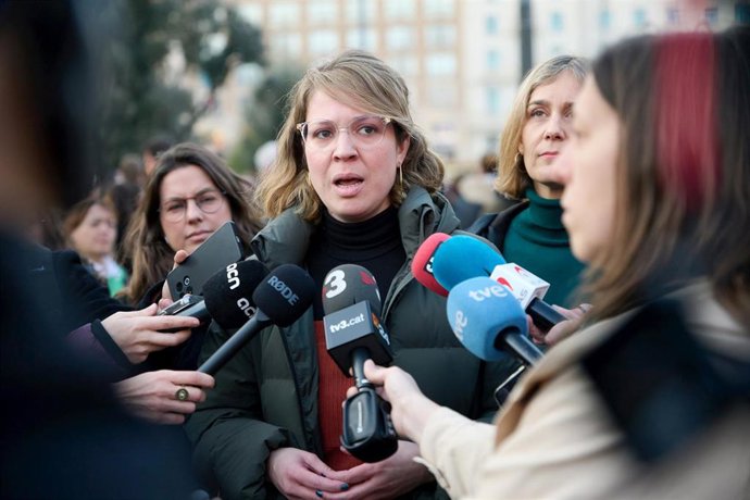 Archivo - La teniente de alcalde de Ecología, Urbanismo, Infraestructuras y Movilidad de Barcelona, Janet Sanz