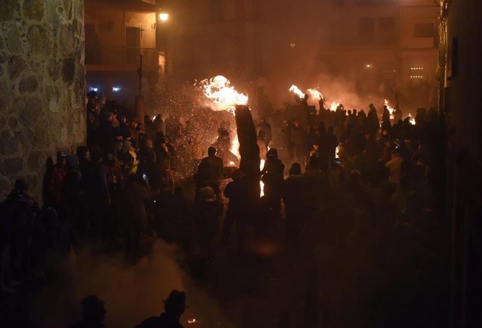 Archivo - Fiesta de Los Escobazos de Jarandilla de la Vera (Cáceres)
