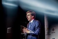 Almeida responde a Villacís que ordenanza de terrazas vela por descanso vecinal y "no se modifica de forma unilateral"