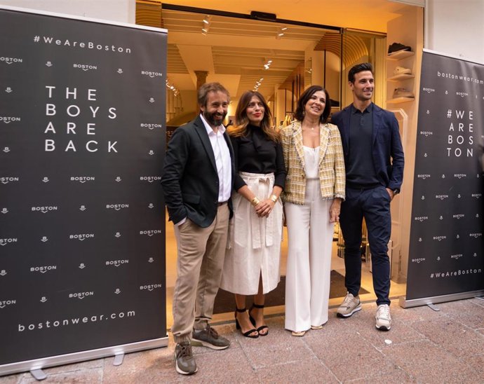 Archivo - Imagen de la inauguración de la tienda de Boston en la calle Sierpes de Sevilla.