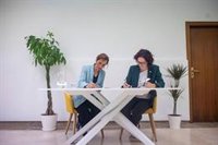 Más Madrid pondrá en marcha una ley de bioclimatización de las aulas para combatir olas de calor si llega al Gobierno