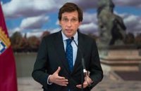 Almeida se opone a implantar en Madrid una tasa turística y destaca el "modelo de éxito" de la capital