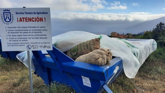 Archivo - Contenedor de residuos para evitar la propagación de la polilla de la papa