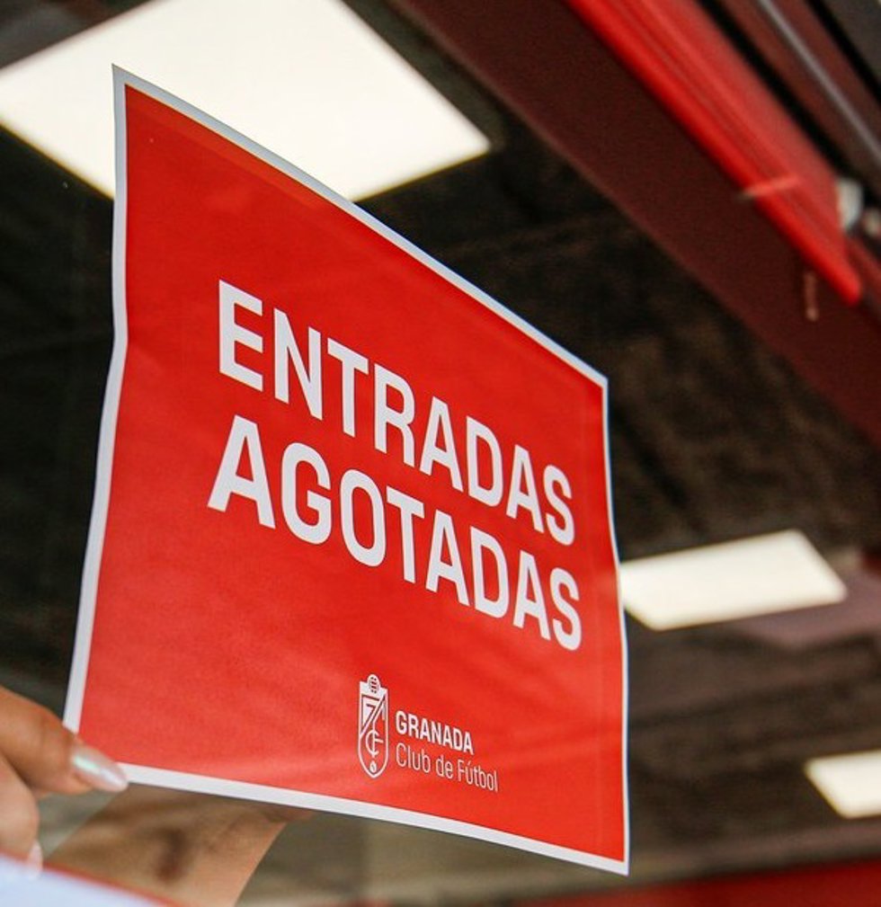 El Nuevo Los Cármenes estará lleno para ver el pulso por el ascenso entre el Granada y Las Palmas en LaLiga SmartBank.