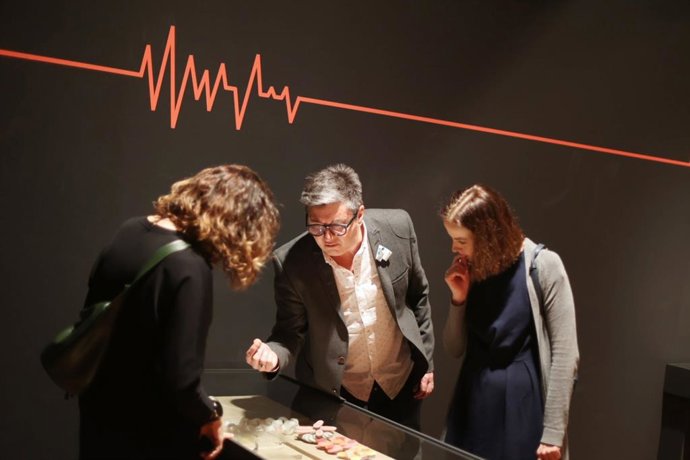 Exposición con las últimas tendencias de joyería contemporánea del certamen SHMUCK en el Centre del Carme