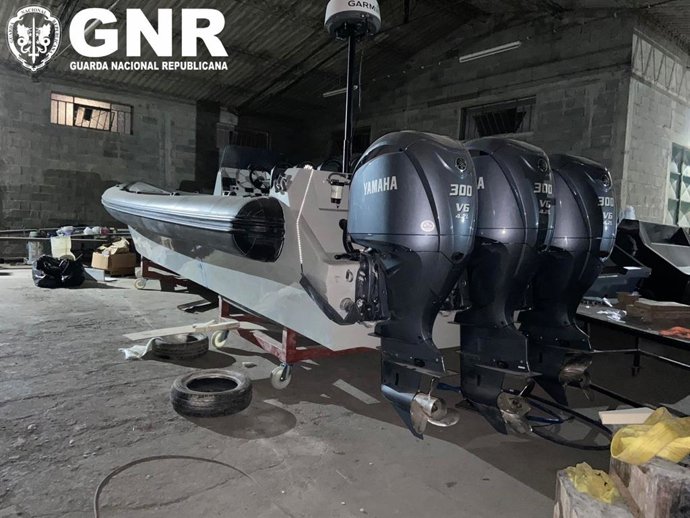 Identificadas tres personas en una nave dedicada a fabricar narcolanchas en Vilanova de Cerveira (Portugal)