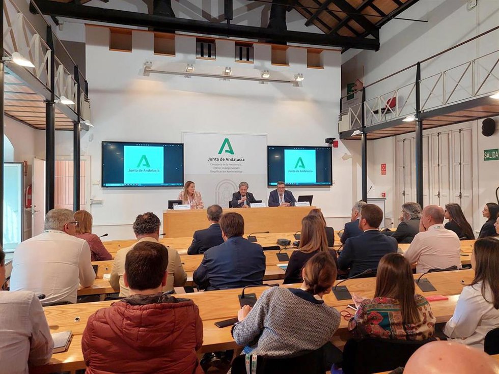 Foto Y Nota De Prensa: La Junta Potencia Acciones En Asia, África Subsahariana, Reino Unido Y América Latina, Por Medio De Los Clubes Geográficos